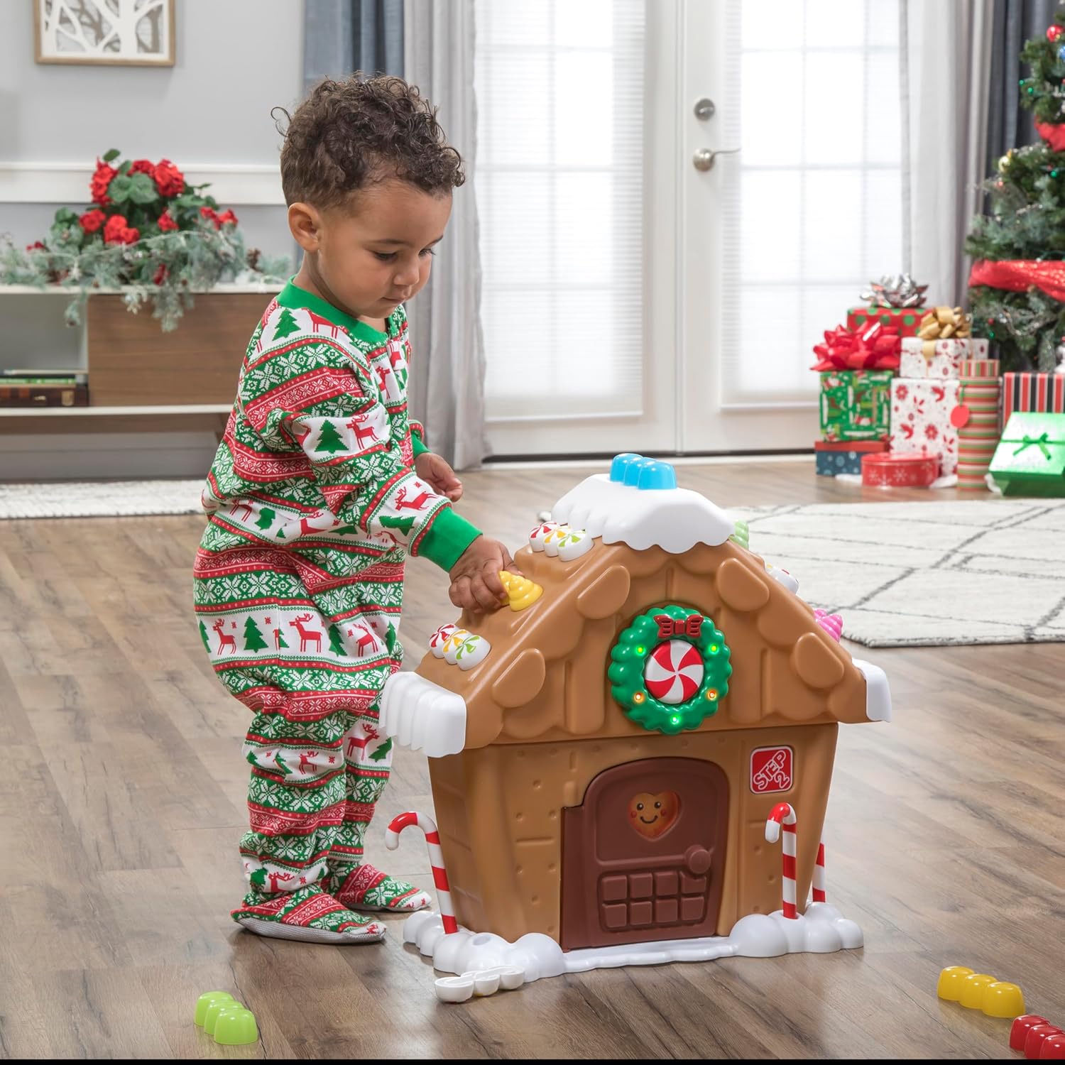 Step2 My First Gingerbread House, Kids Interactive Christmas Holiday Toy, Lights Up and Plays Music, Includes 20 Accessories, For Toddlers 1  Years Old